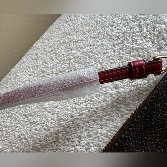 NEW COACH Signature Coated Canvas with Leather Strap Brown and Red Wristlet - Picture 5 of 8